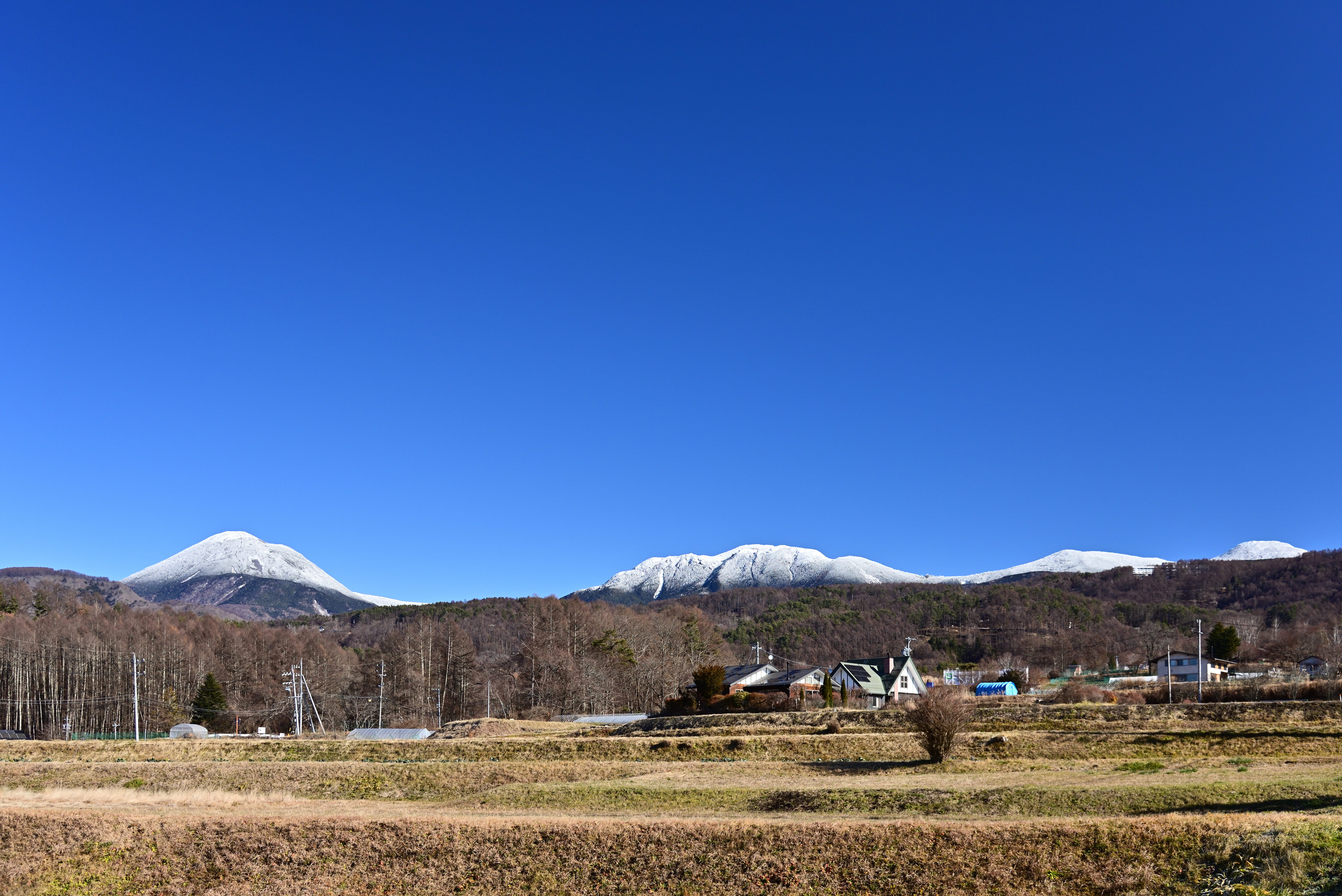 リゾート地で別荘を売却するなら、専門のサポートで高値を実現！